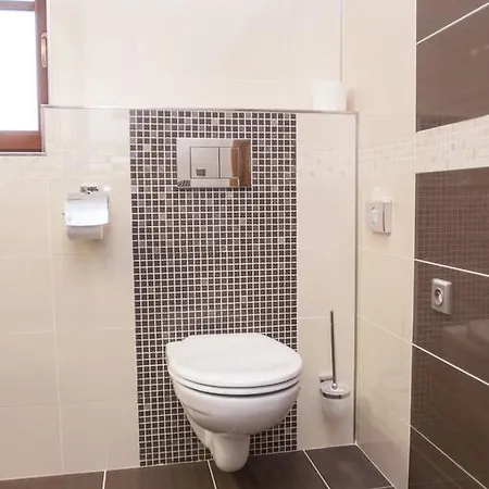 Konirna Pensjonat 4*