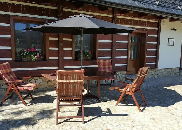 Konukevi Konirna 4*