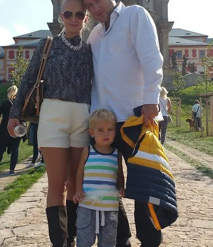 Konukevi Konirna Huntirov (Hradec Kralove)