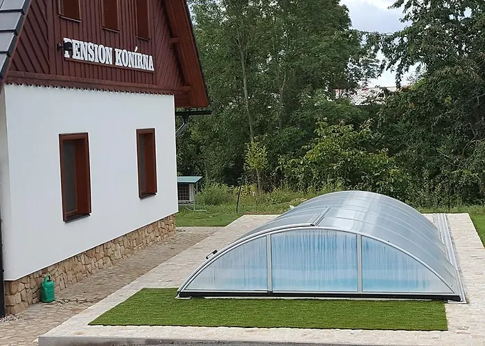 Konukevi Konirna 4*